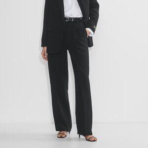 Wilfred Aritzia Women's size 2 Black Trouser Effortless Pants